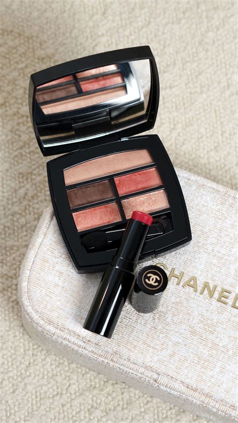 Chanel Light the Way Set – Black Friday 2023